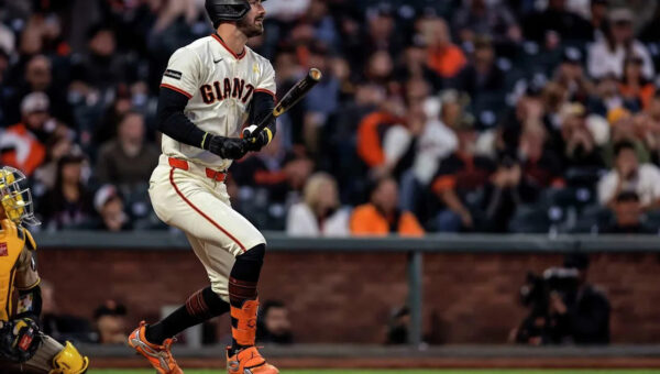 Some Giants officials see next season looking like 2008 or '09. Here's what that could mean