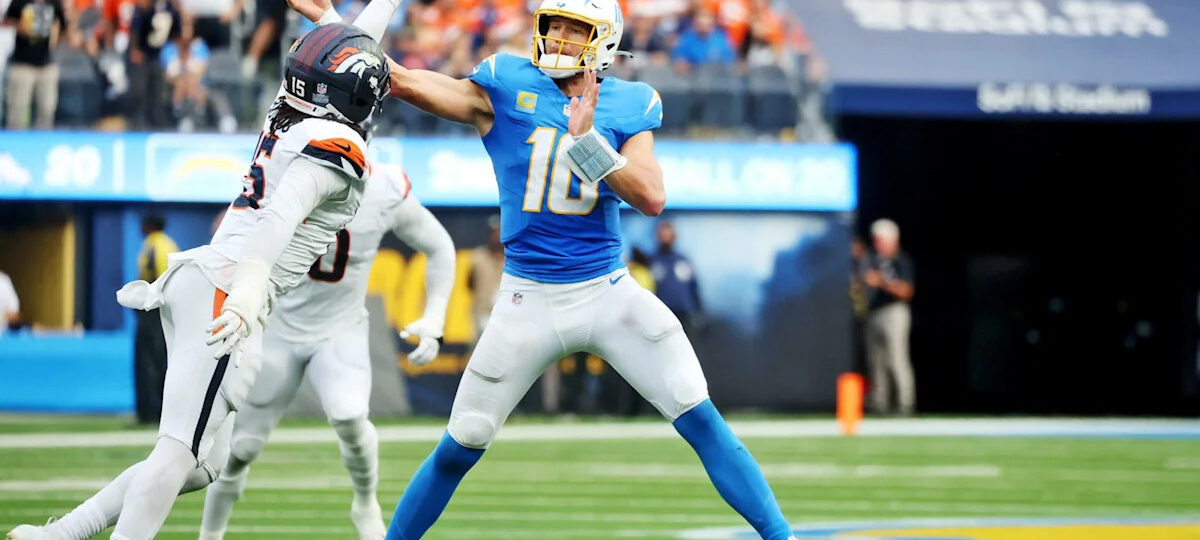 Chargers vs. Broncos live tracker: Score, highlights, analysis