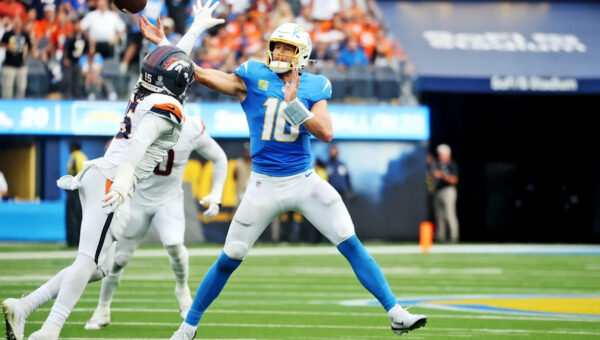 Chargers vs. Broncos live tracker: Score, highlights, analysis