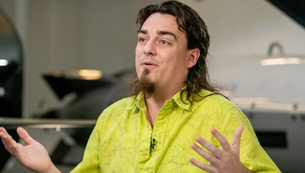 Palmer Luckey says that executions should be 'public and brutal'
