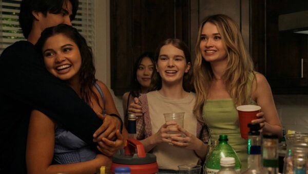 Carrie Season 2 Sets Up The Perfect Crossover With 6-Year-Old Stephen King Series