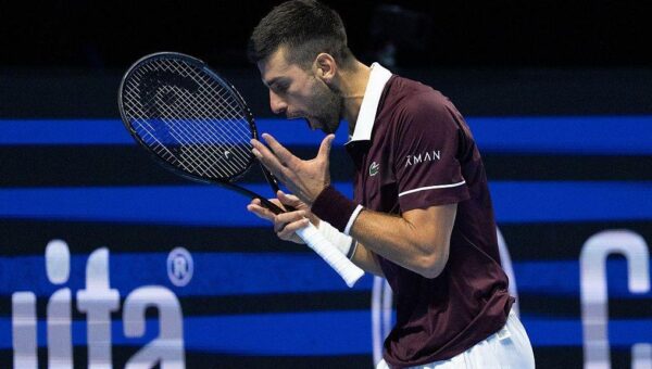 Shock Basel loss dents Djokovic's ATP Finals hopes
