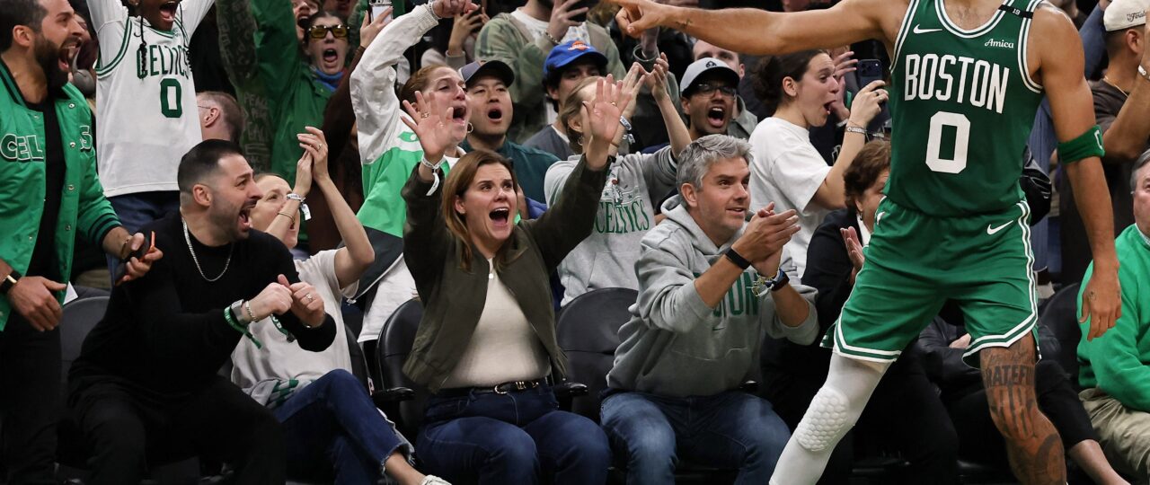Jayson Tatum comes in clutch, leads Celtics to 107-103 win vs. Knicks