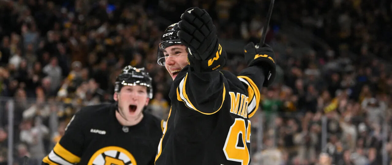 Bruins vs. Hurricanes Score, Live Updates, Highlights From NHL Game