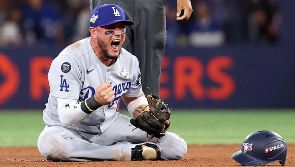 Dodgers $5.5M postseason hero officially announces retirement after NLCS loss to Brewers