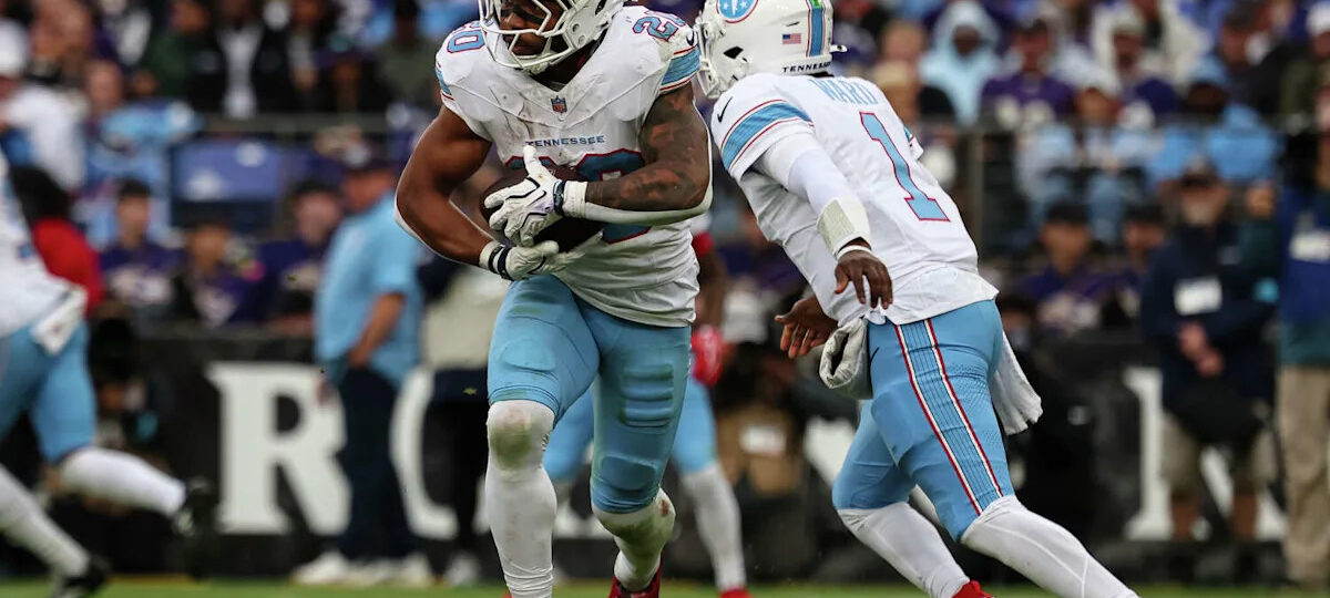 Titans oust rebrand executives months after embracing Houston Oilers look