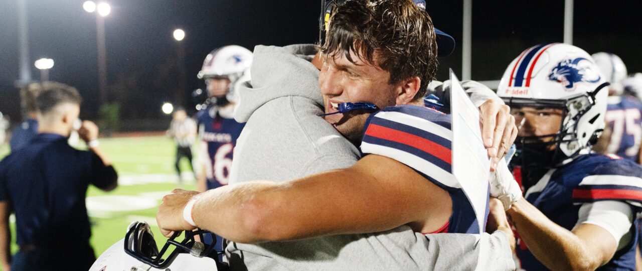 Estero's Maddox Stewart sets Lee County records for passing touchdowns