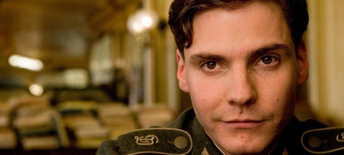 17 Years Later, This 20-Minute Opener Is Still Better Than Every World War II Movie Since