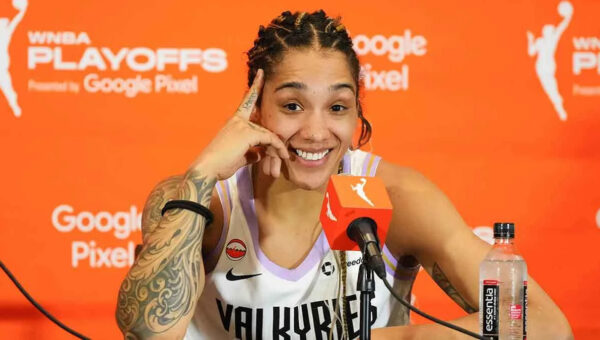 Valkyries’ Gabby Williams shows support for Warriors before WNBA Finals Game 2