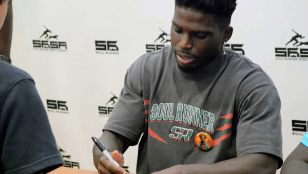 Tyreek Hill's estranged wife testifies about alleged abuse in Connecticut hotel