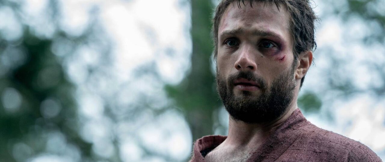 Hulu Deserves Kudos For Successfully Remaking One Of The Most-Watched Miniseries In TV History