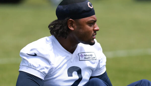 LOOK: Bears’ injured safety Coby Bryant walking without crutches