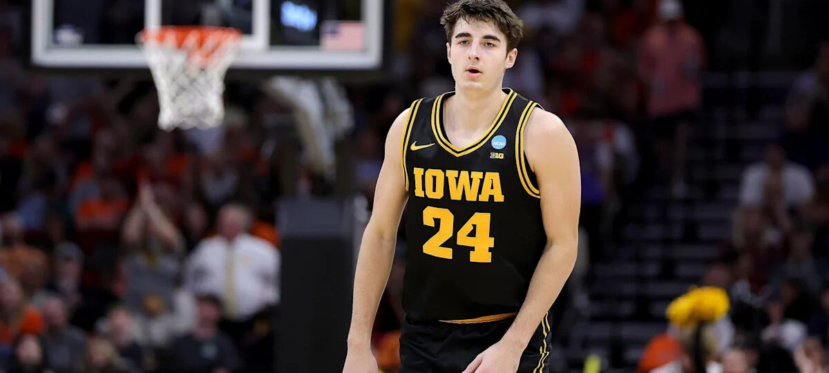 Iowa Basketball Player Previews: Tate Sage