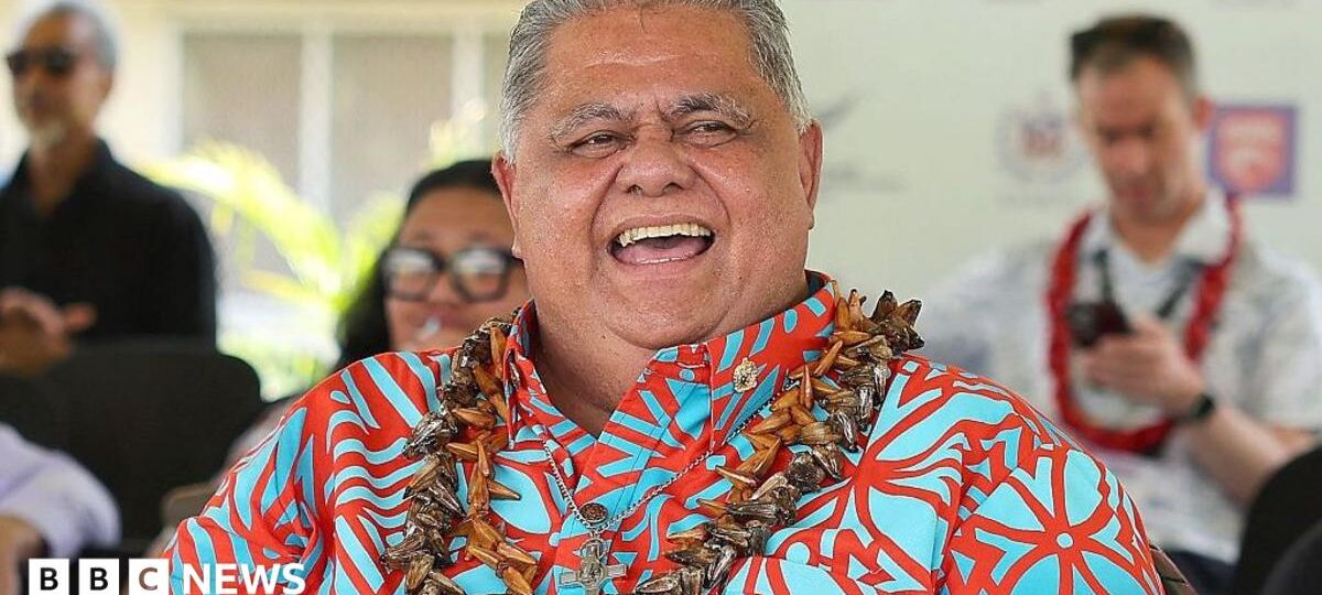 Samoa leader apologises for Nazi salute after video from 2007 emerges