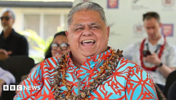 Samoa leader apologises for Nazi salute after video from 2007 emerges