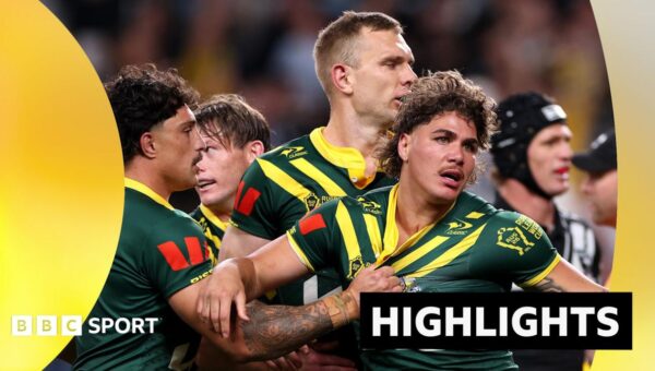 Australia clinch thrilling World Cup opener against New Zealand