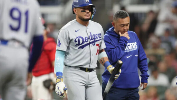 Dodgers Get Good News on Miguel Rojas After Back Injury Scare