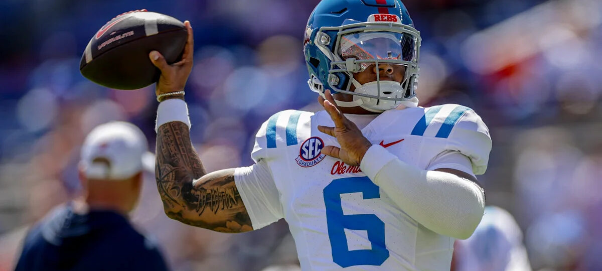 College Fantasy Football Week 6 QB Rankings: Eric Froton's top quarterbacks