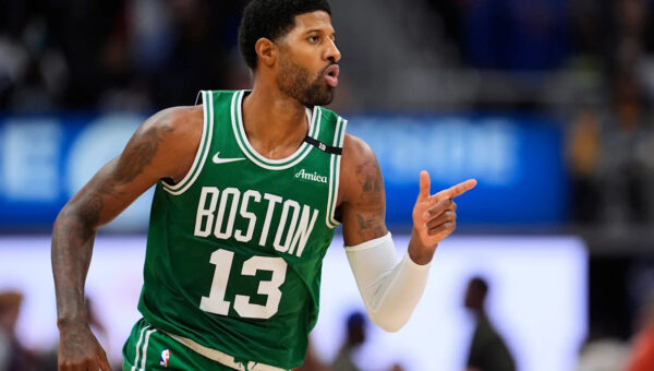 Paul George scores 38 points in a losing debut with the Celtics