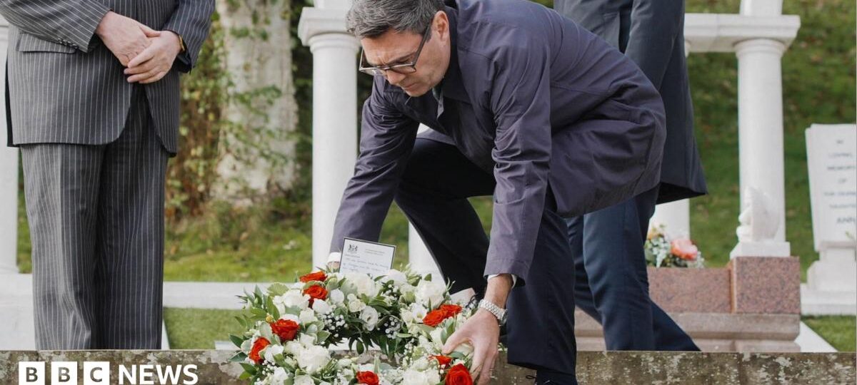 Prime minister visits Aberfan ahead of 60th anniversary of 'horrifying tragedy'