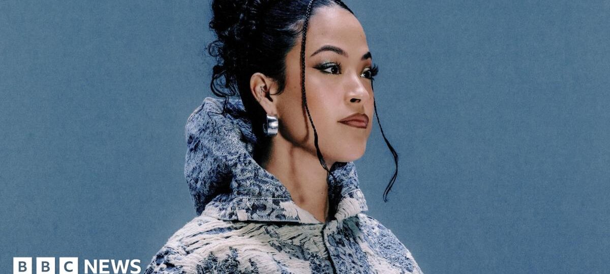 The artist dropping her debut album after a billion streams