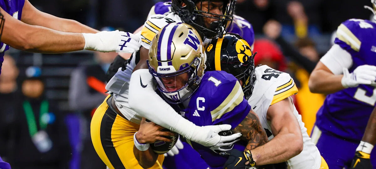 Demond Williams injury update: Latest on Washington QB exit vs Iowa