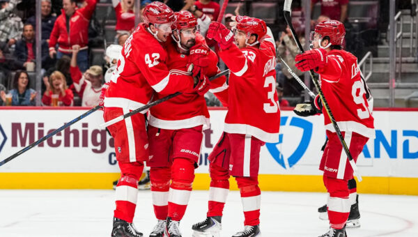 Dylan Larkin instantly changes Red Wings and delivers first win
