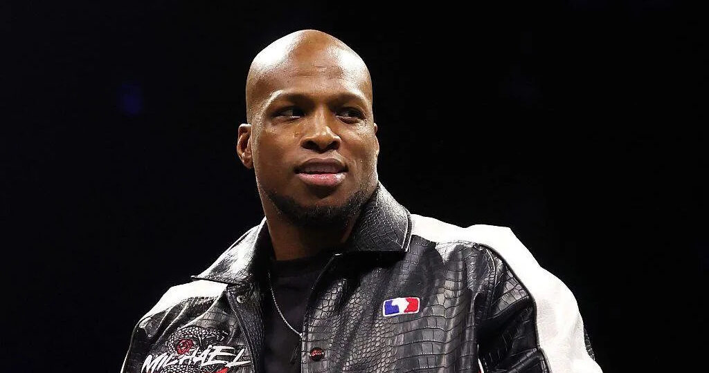 MVP urges MMA fighters to form union over pay