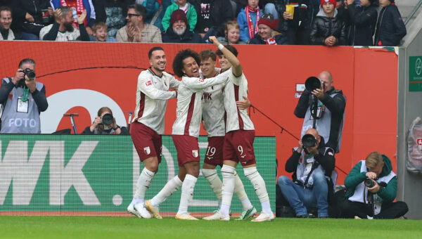 Fastest Bundesliga goal ever! Neuer howler makes history