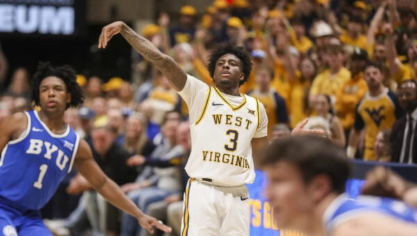 Former West Virginia guard Honor Huff plans to enter NCAA transfer portal, seek eligibility