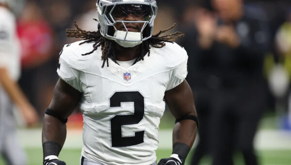 Raiders RB questionable vs. Patriots with ankle and foot injuries
