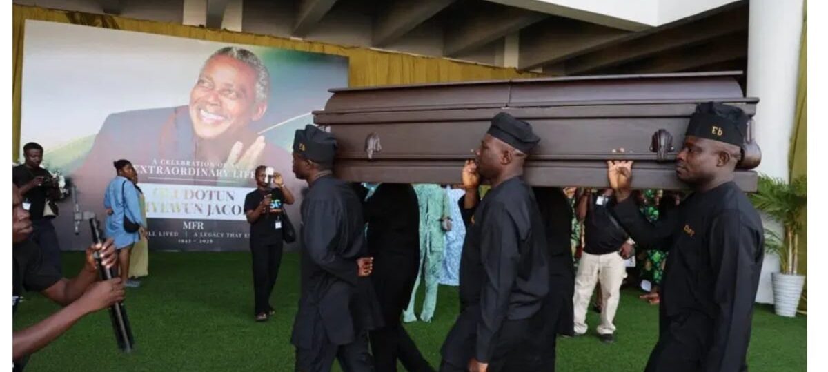 Legendary Nigerian actor, Olu Jacobs buried in Lagos [VIDEO]