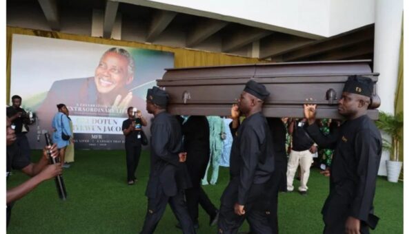 Legendary Nigerian actor, Olu Jacobs buried in Lagos [VIDEO]