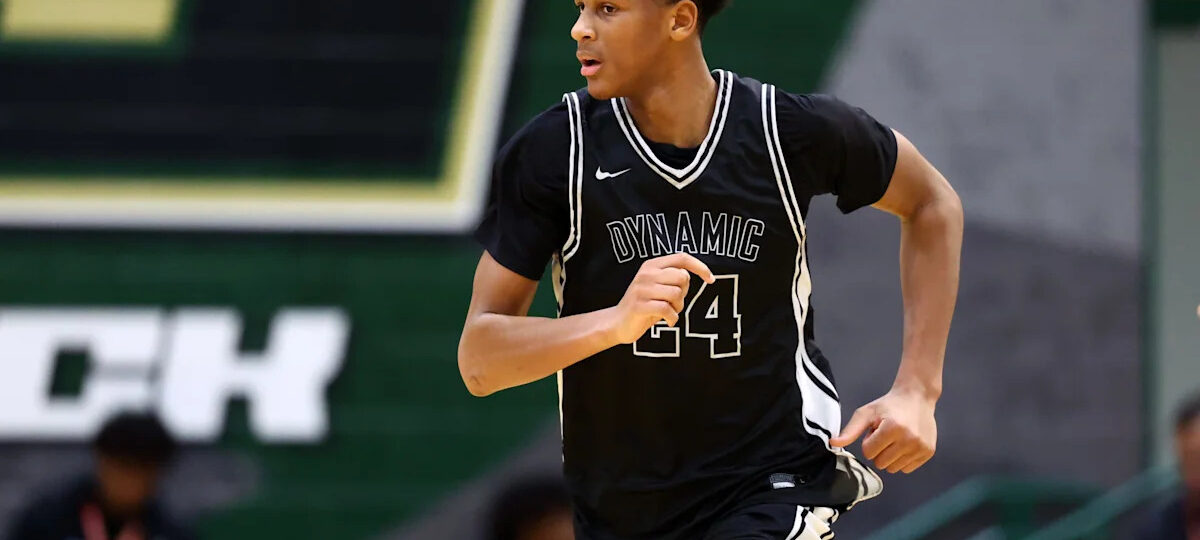 Longhorns basketball blue chip recruit reclassifies to 2026 class
