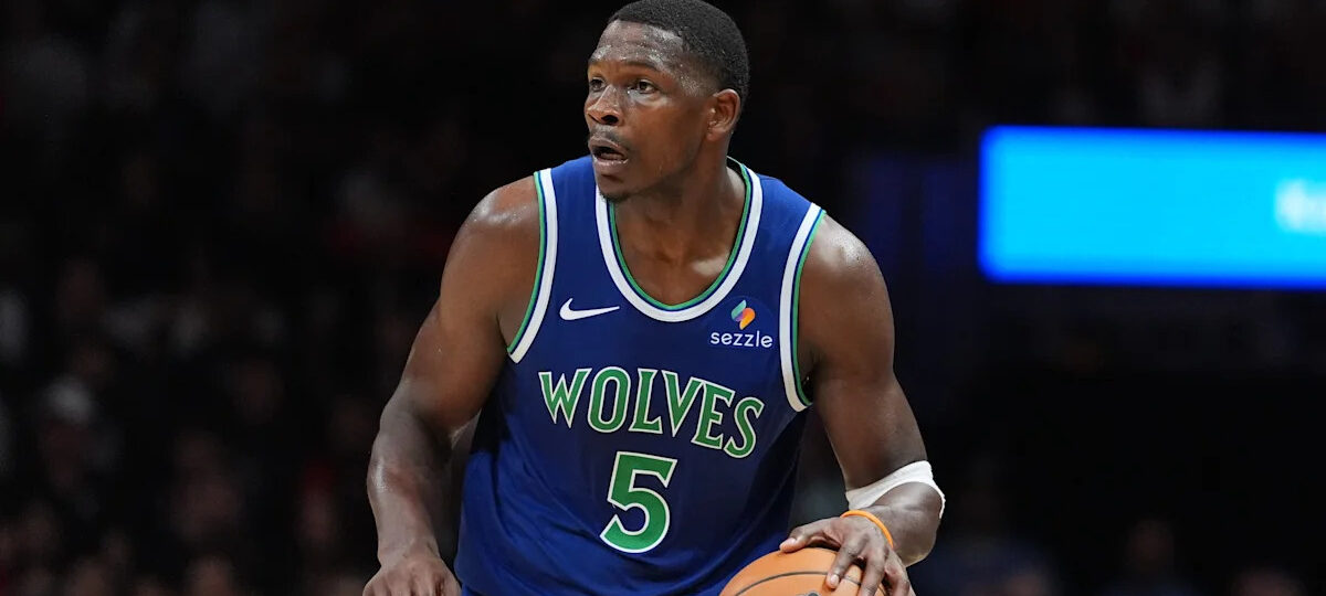 Anthony Edwards reportedly needs knee procedure, expected to miss up to 2 months