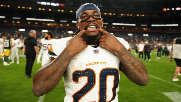 Jonah Coleman And Jeremiyah Love Headline The Week 8 Fantasy Football Rookie Stock Watch