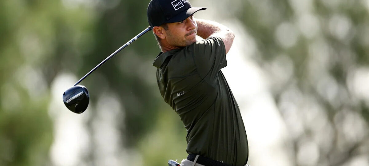 Chandler Blanchet and Kensei Hirata share the lead in Bermuda