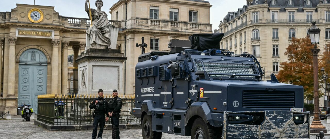 Boarded-up windows, museums closed to visitors: How businesses in Paris are preparing for another day of protests