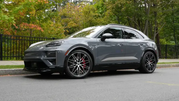 Porsche’s electric Macan Turbo is an automotive existential crisis