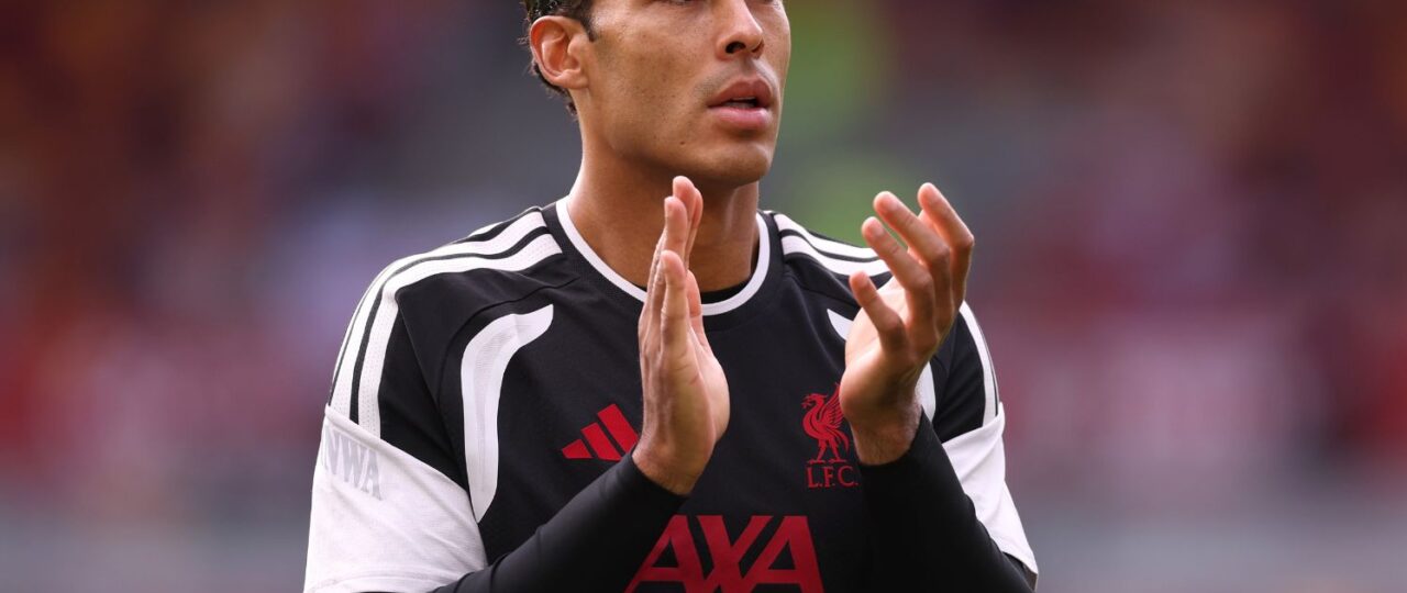 BBC journalist reveals what Virgil van Dijk was furiously spotted doing during Liverpool vs Brentford