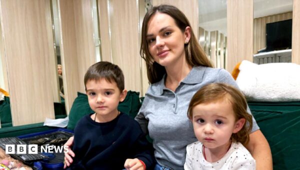 As freezing winter approaches, Kyiv residents look for shelter elsewhere