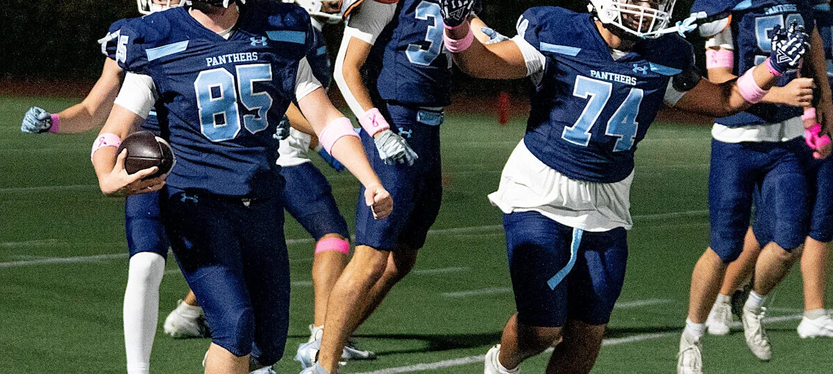 Franklin football scores season-changing win against Milford