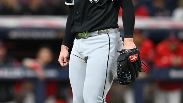 White Sox push Williams to the limit, Guardians to the brink