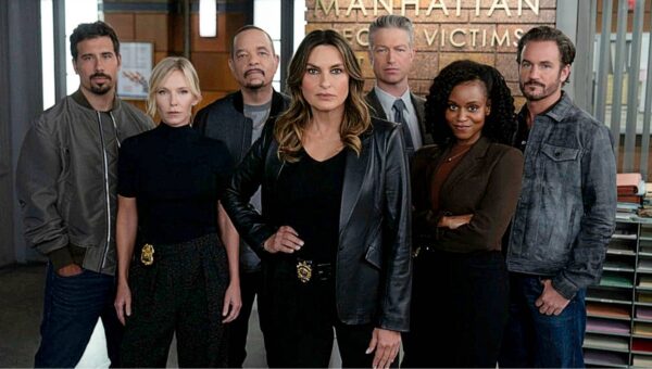 9-Season Law & Order: SVU Star Officially Returning After 8-Year Absence
