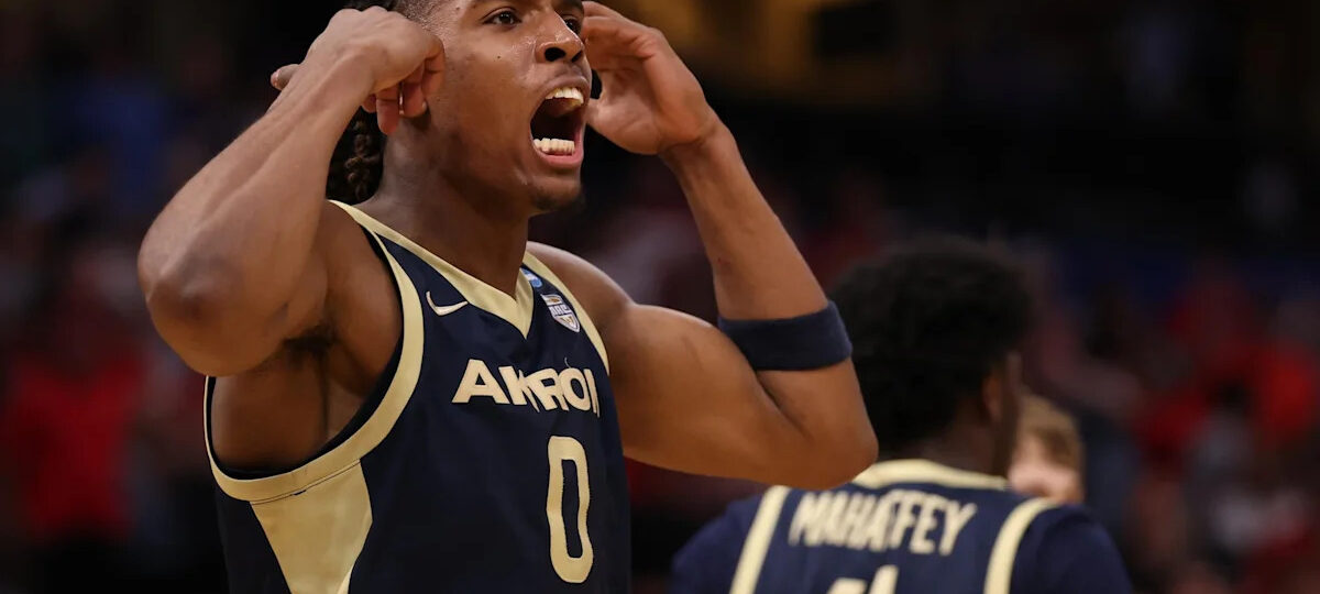 Kentucky Basketball pursued Akron transfer Amani Lyles before Cincinnati commitment