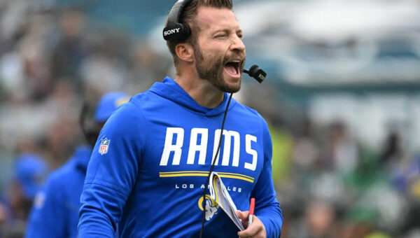 Watch: Sean McVay went crazy on the sideline after Rams sealed the win