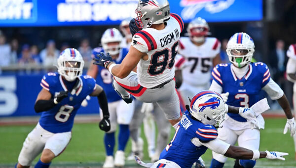 WR Efton Chism’s response to Julian Edelman on Bills trash talk
