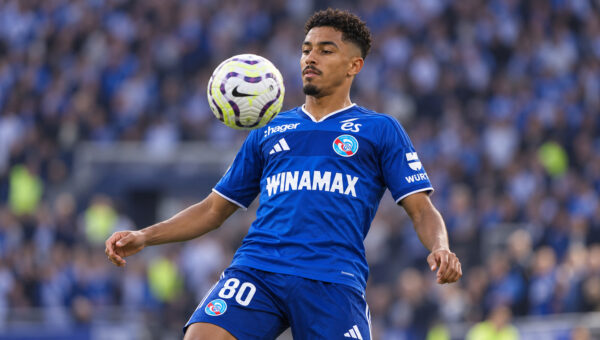Chelsea plans future move for Strasbourg winger Gessime Yassine