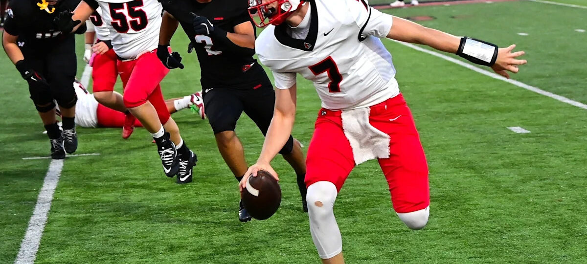 See who were the stars in high school football during Week 8