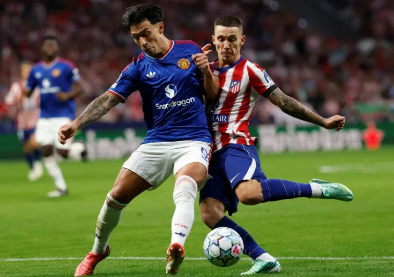 Martinez apologises for outburst at Man Utd hierarchy
